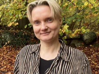 Mellem to stole: Bi+ seksualitet